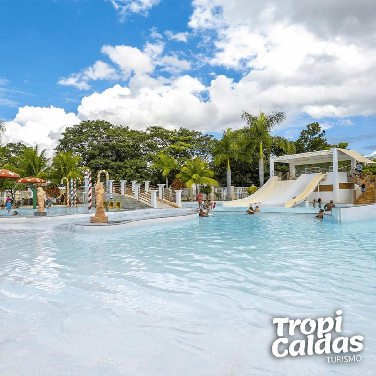 Lacqua Diroma - Hotel E Parque Aquatico Калдас-Новас Экстерьер фото