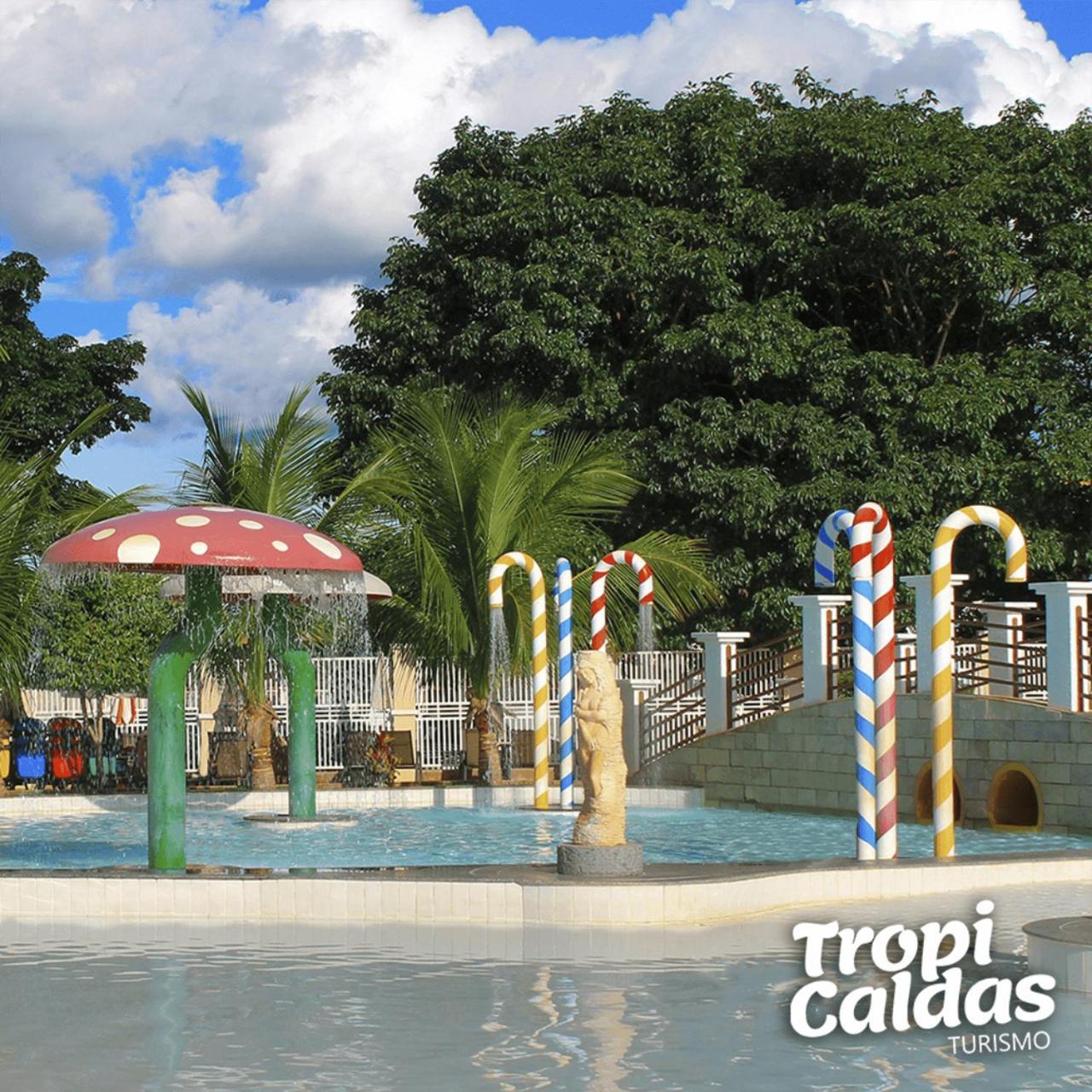 Lacqua Diroma - Hotel E Parque Aquatico Калдас-Новас Экстерьер фото