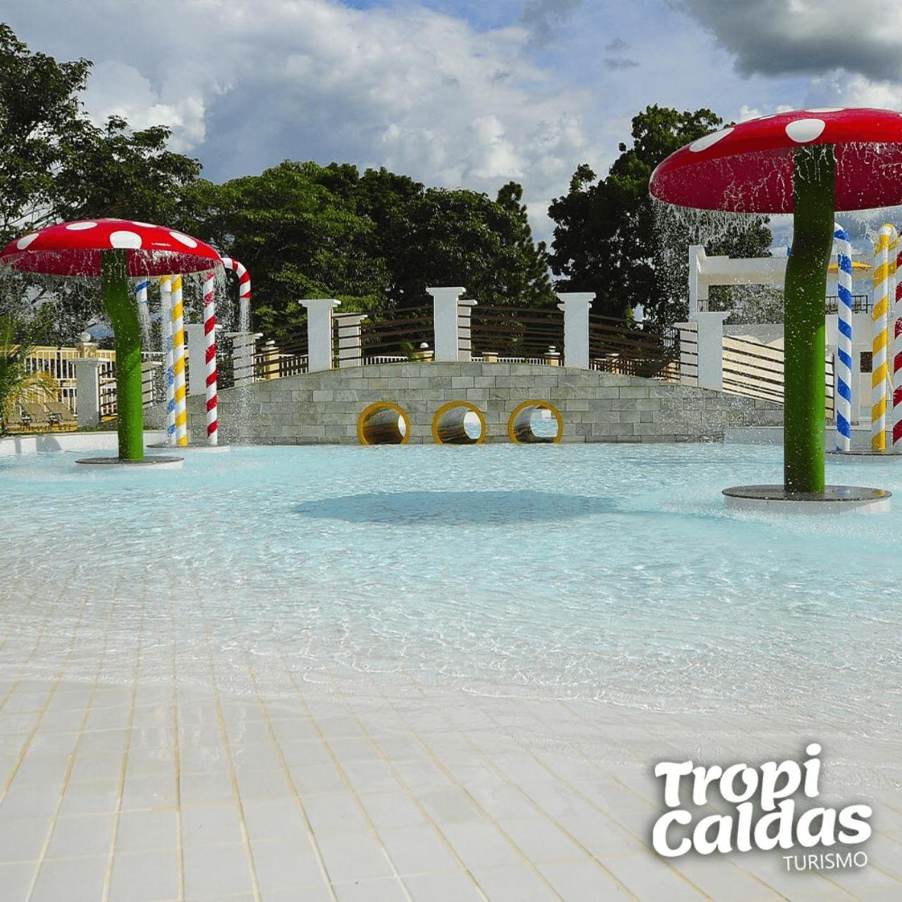 Lacqua Diroma - Hotel E Parque Aquatico Калдас-Новас Экстерьер фото